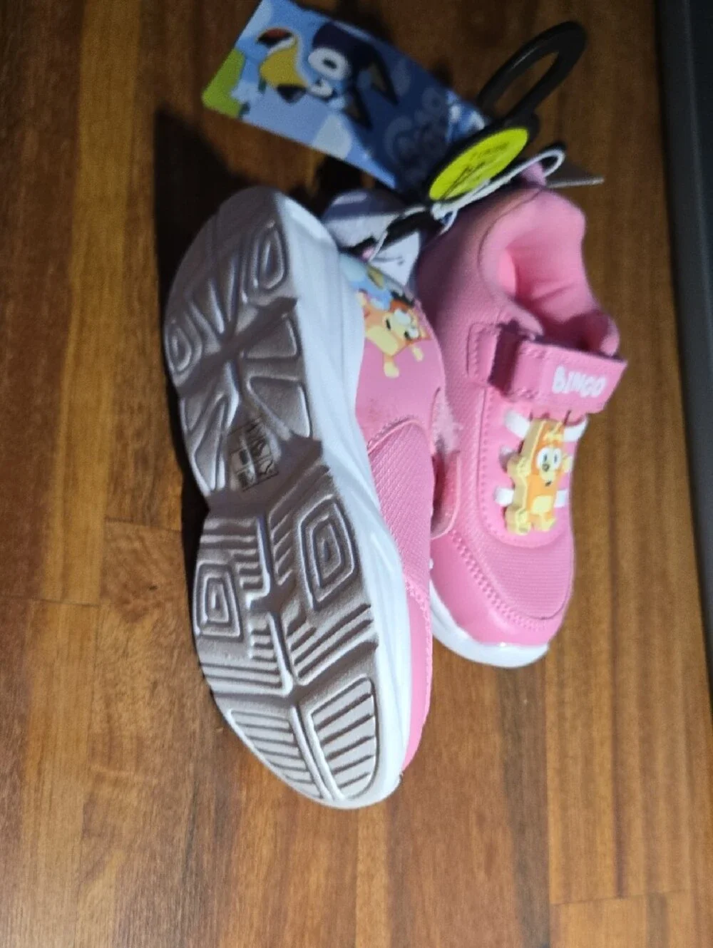 Bingo & Bluey Pink Kids Sneakers - Velcro Arch Strap Nwt Sz 8 Logo Fashion